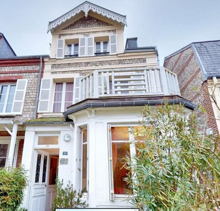 Villa Jean- Plein Centre Étretat Eksteriør bilde